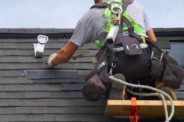 Best Flat Roof Repair Services  in Beverly, OH